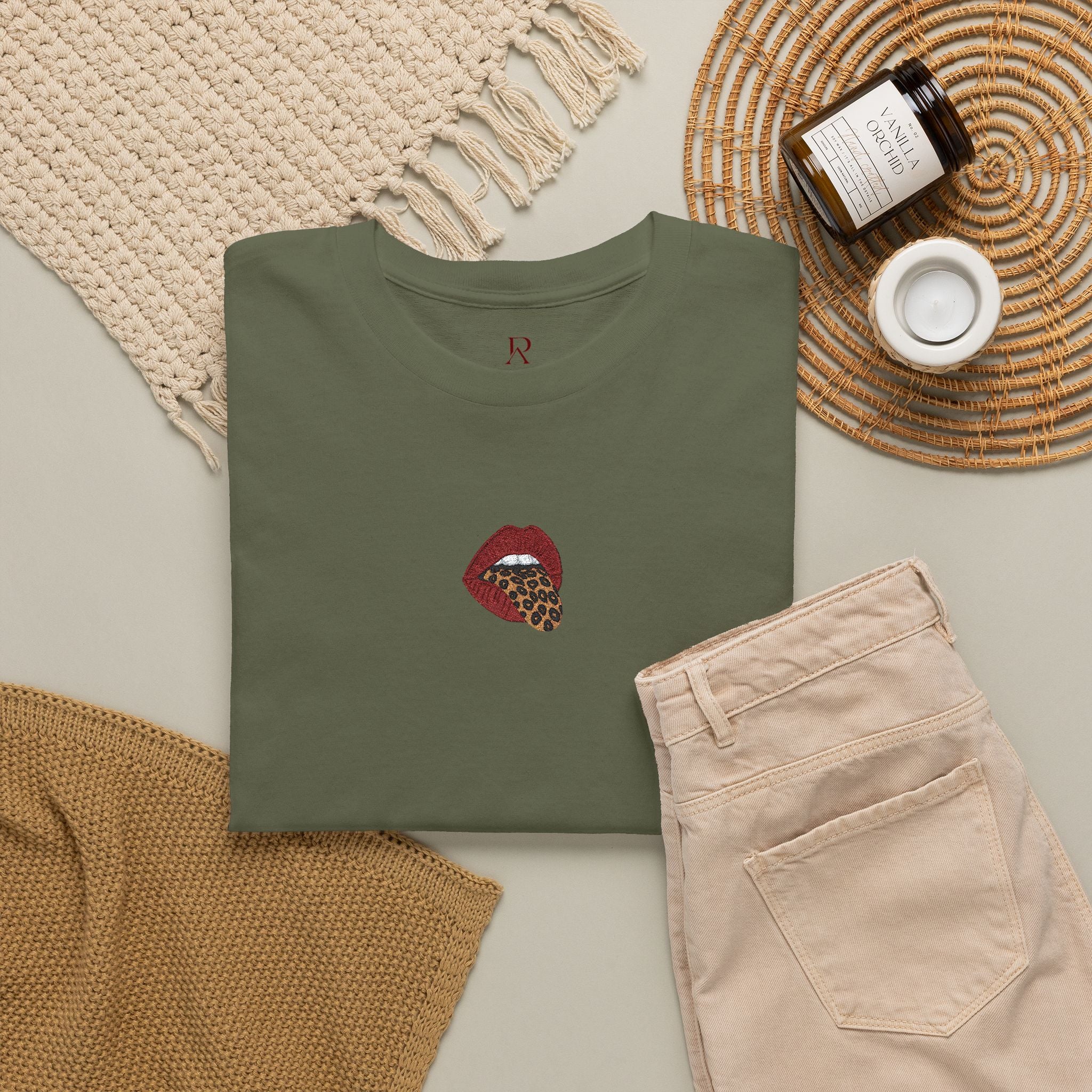 Hot Lips Old Money Tee