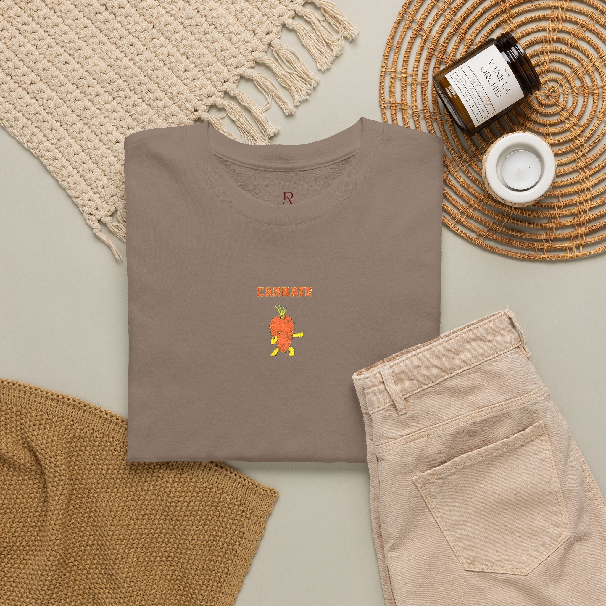 Embroidered Carrate Carrot Tee