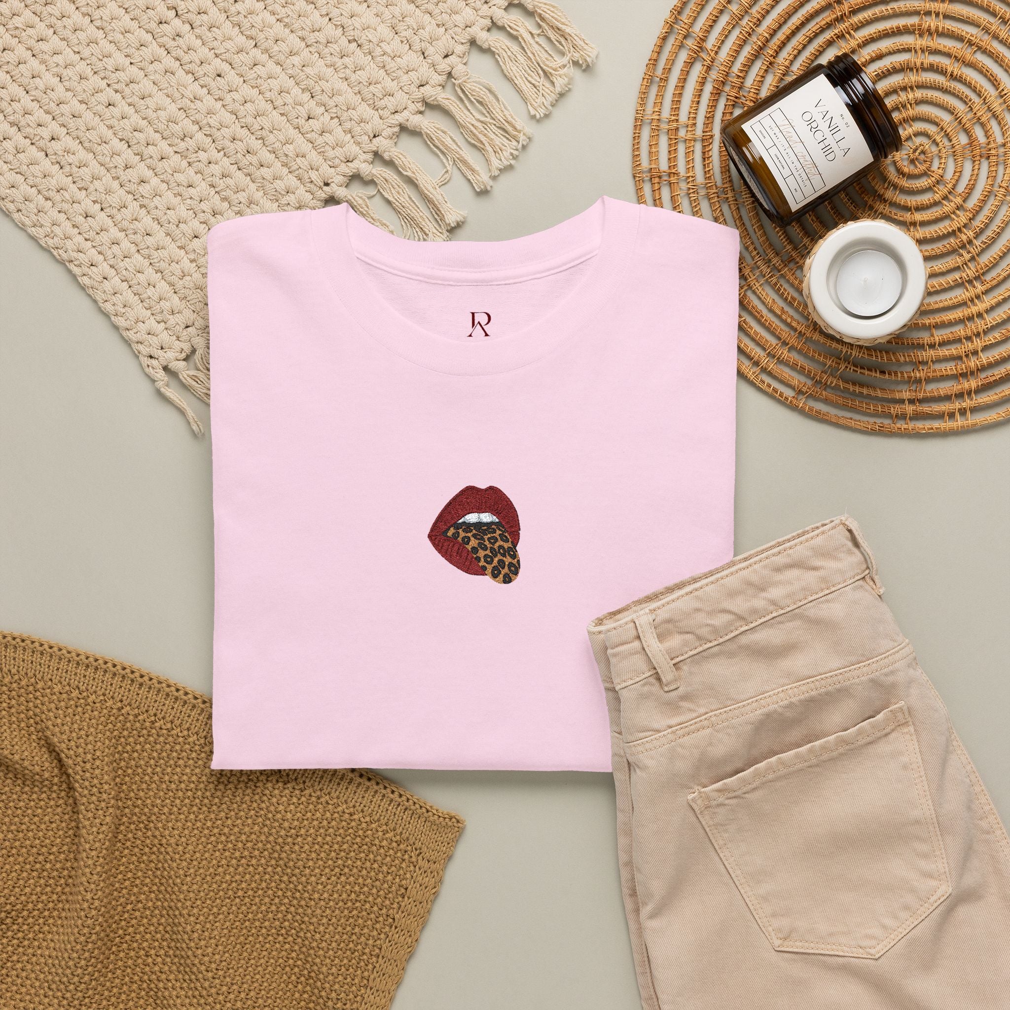 Hot Lips Old Money Tee