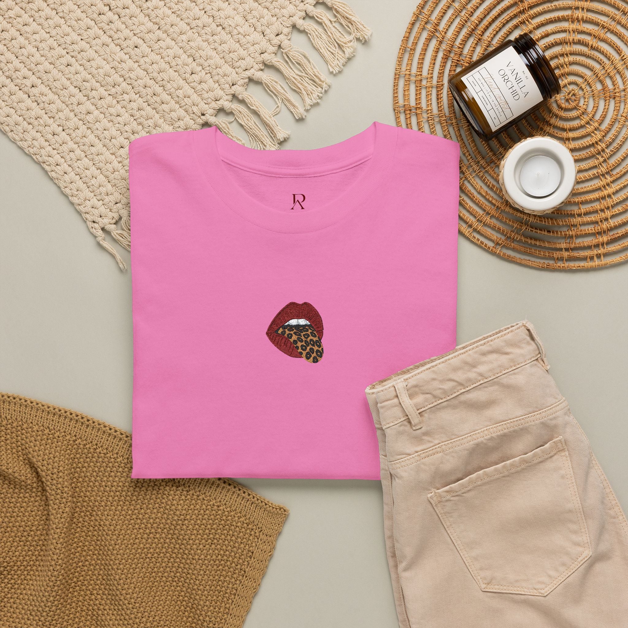 Hot Lips Old Money Tee